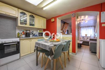 Maison de ville - 80 m² - 4 pièces