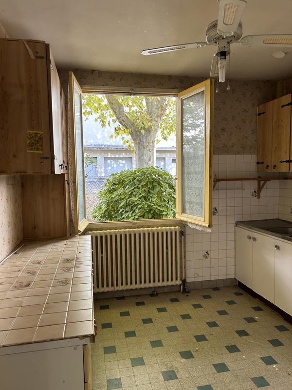 Appartement - 97 m² - 4 pièces