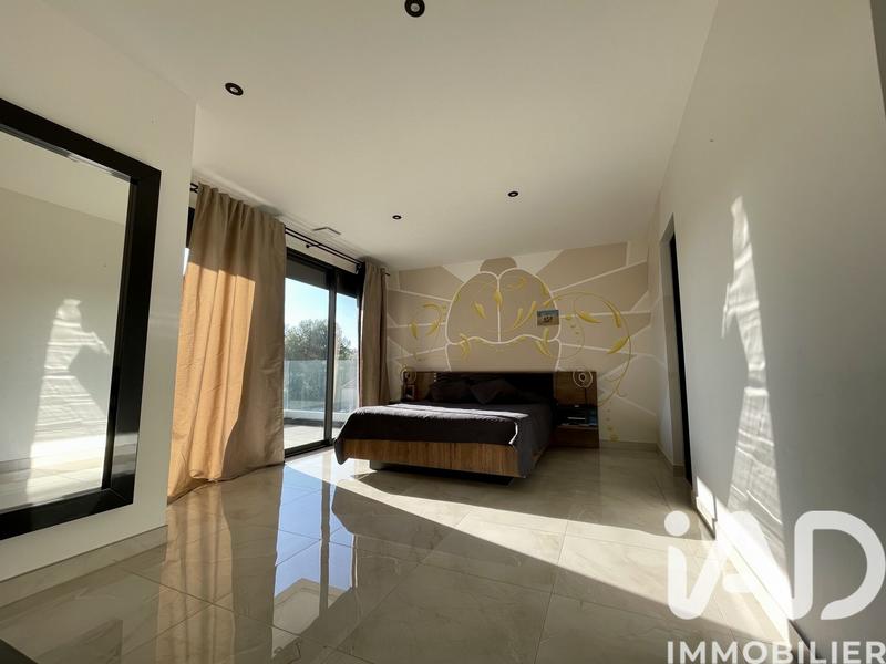 Maison de maîtres - 215 m² - 6 pièces