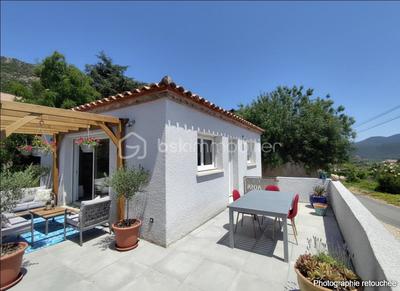 Maison - 76 m² - 5 pièces