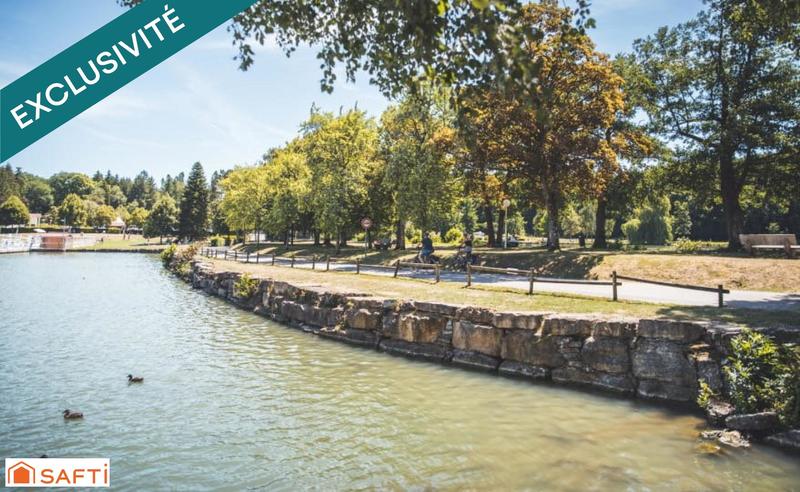 Local commercial - 320 m² - 13 pièces