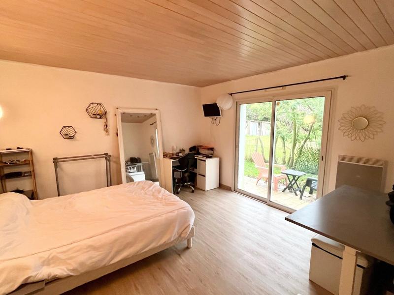 Maison - 223 m² - 7 pièces