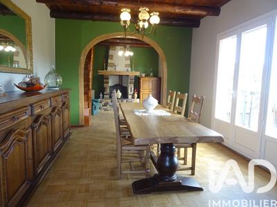 Maison - 146 m² - 8 pièces