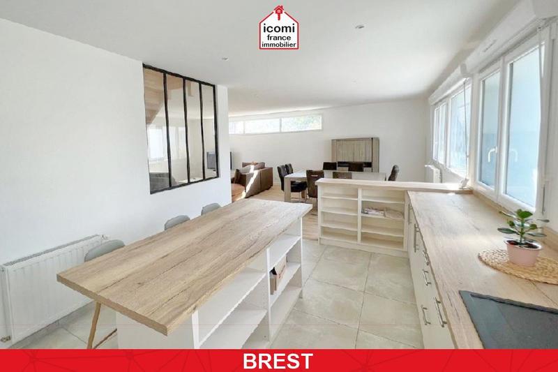 Duplex - 245 m² - 8 pièces