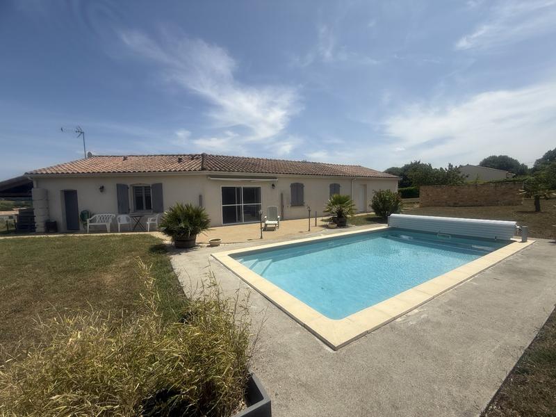Maison - 94 m² - 4 pièces