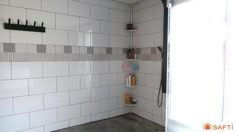 Maison - 211 m² - 6 pièces