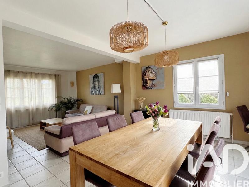 Maison - 125 m² - 5 pièces