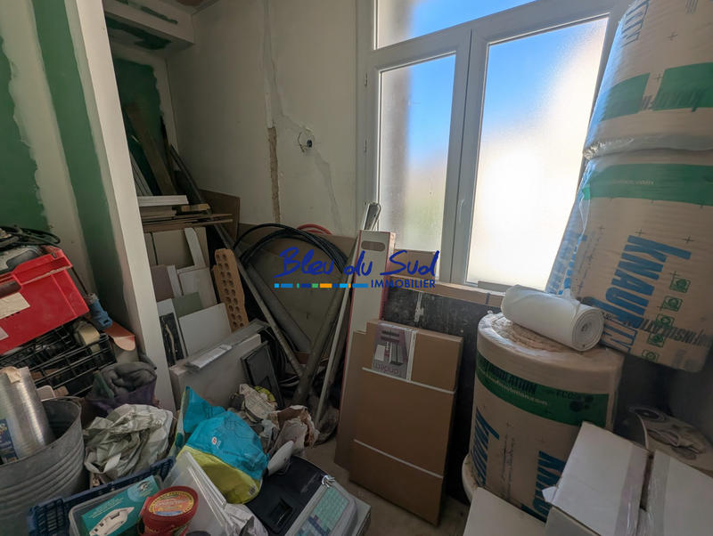 Maison - 222 m² - 3 pièces