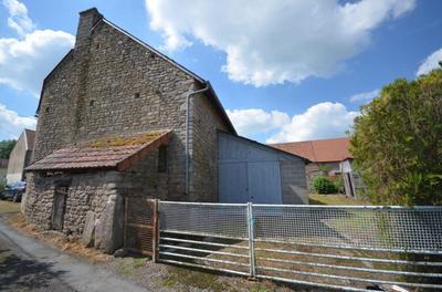 Maison de bourg - 25 m² - 1 pièce