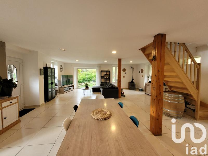 Maison - 168 m² - 6 pièces