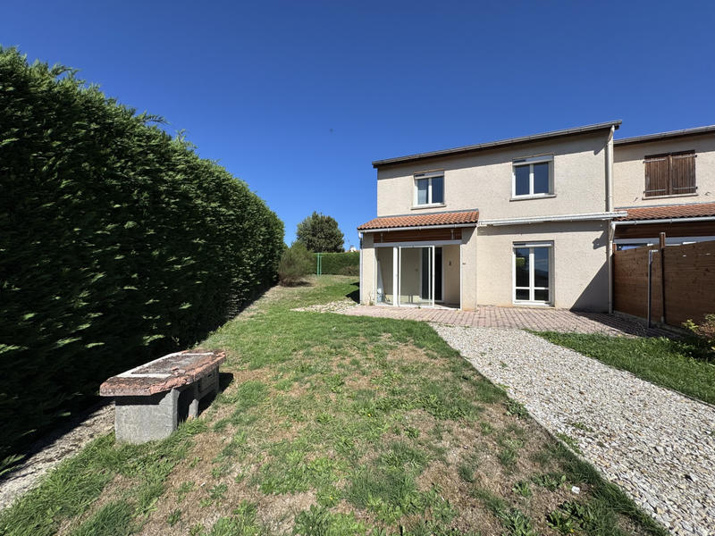 Maison - 90 m² - 4 pièces