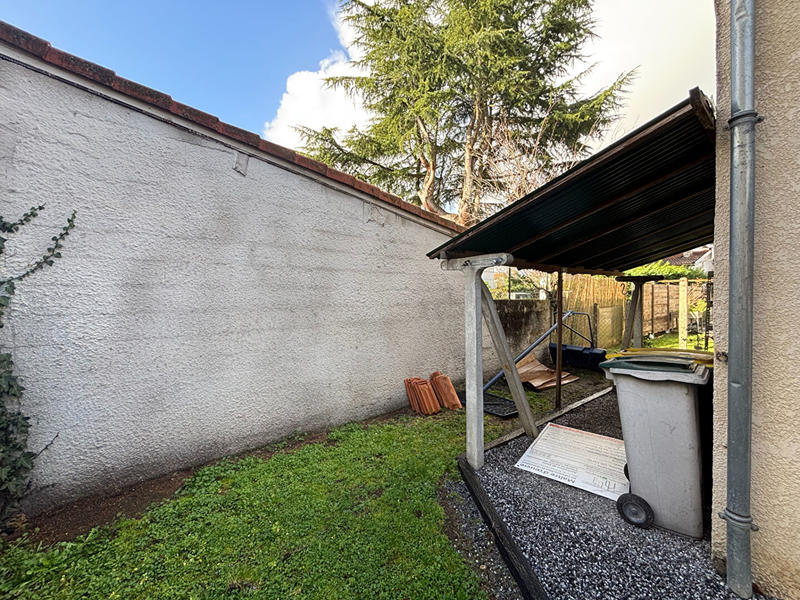 Maison - 80 m² - 4 pièces