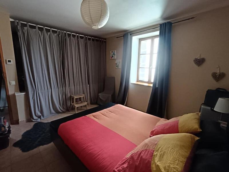 Maison - 97 m² - 4 pièces