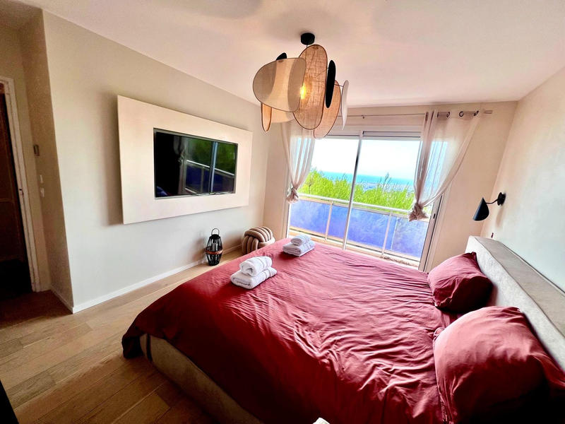 Appartement - 131 m² - 5 pièces