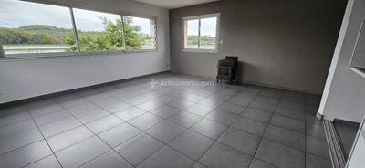 Bureau - 57 m² - 2 pièces