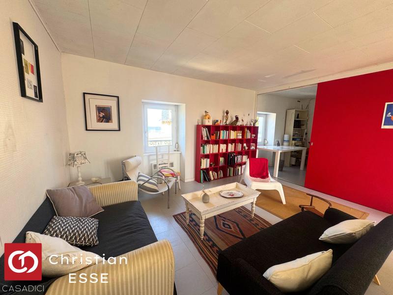 Appartement - 80 m² - 4 pièces