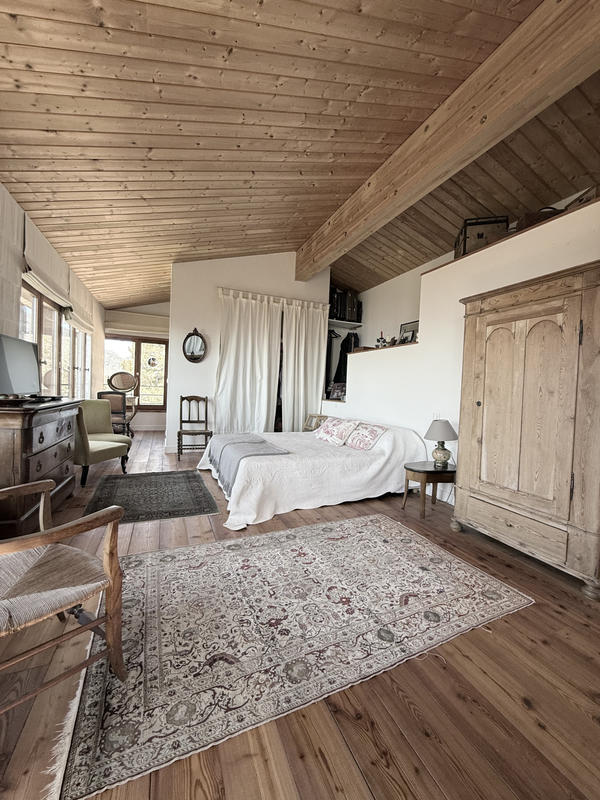 Maison - 180 m² - 6 pièces