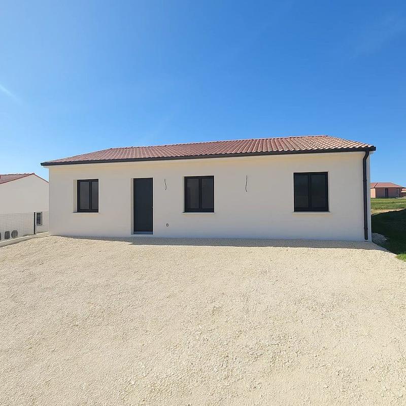 Maison - 105 m² - 5 pièces