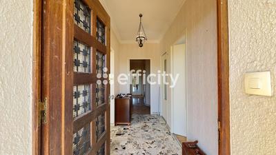 Maison - 100 m² - 6 pièces