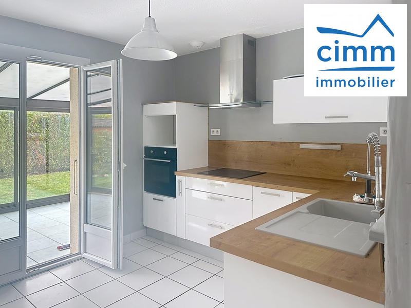 Maison - 101 m² - 6 pièces