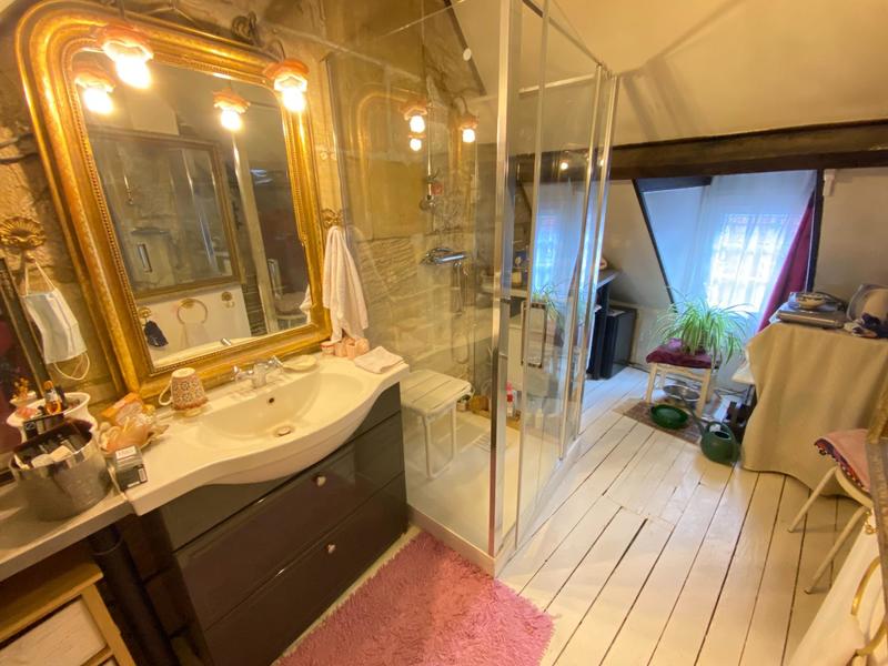 Maison - 119 m² - 9 pièces