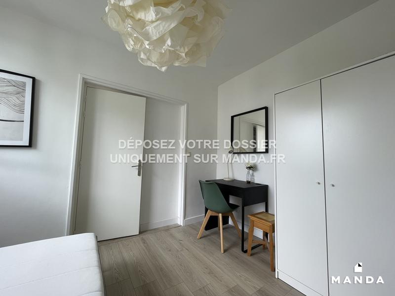 Chambre - 10 m² - 4 pièces