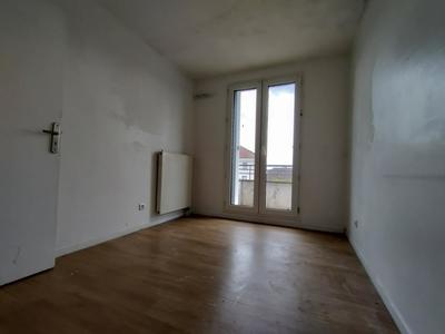 Appartement - 72 m² - 4 pièces