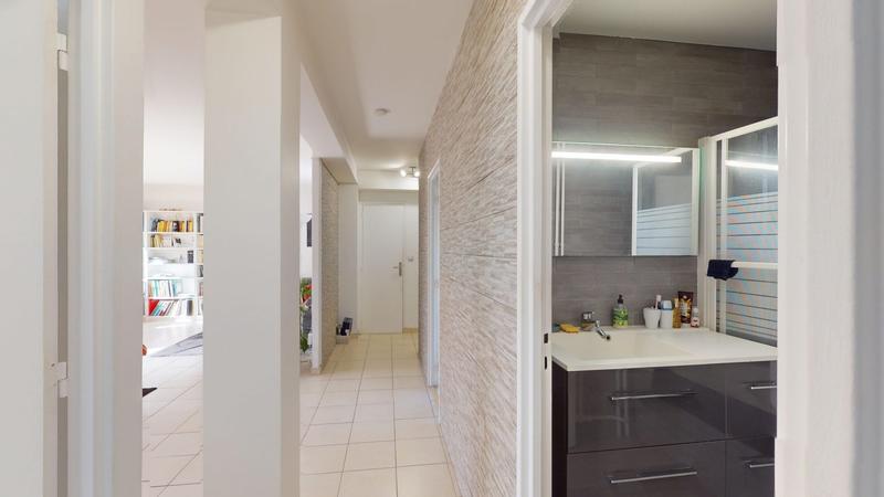 Appartement - 75 m² - 3 pièces