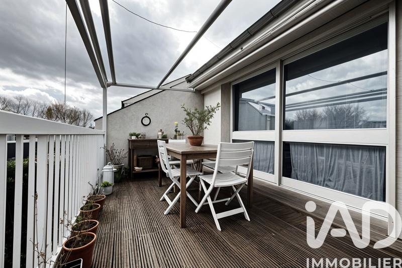 Maison - 110 m² - 8 pièces