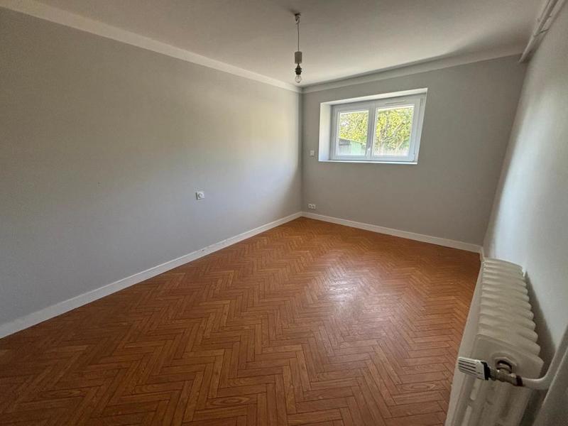 Maison - 94 m² - 6 pièces