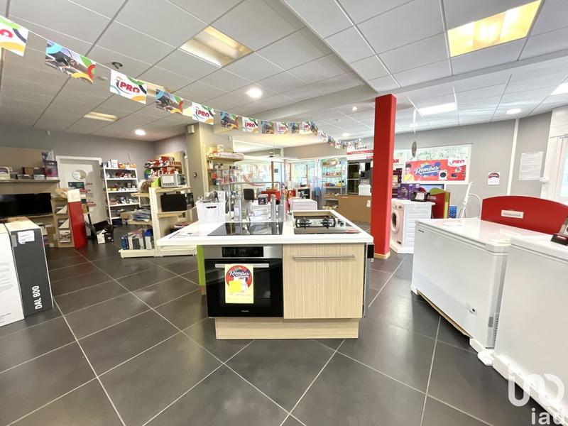 Local commercial - 254 m²