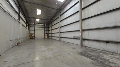 Entrepôt - 540 m²