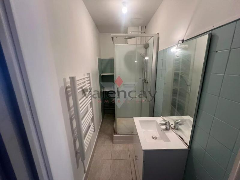 Appartement - 79 m² - 4 pièces