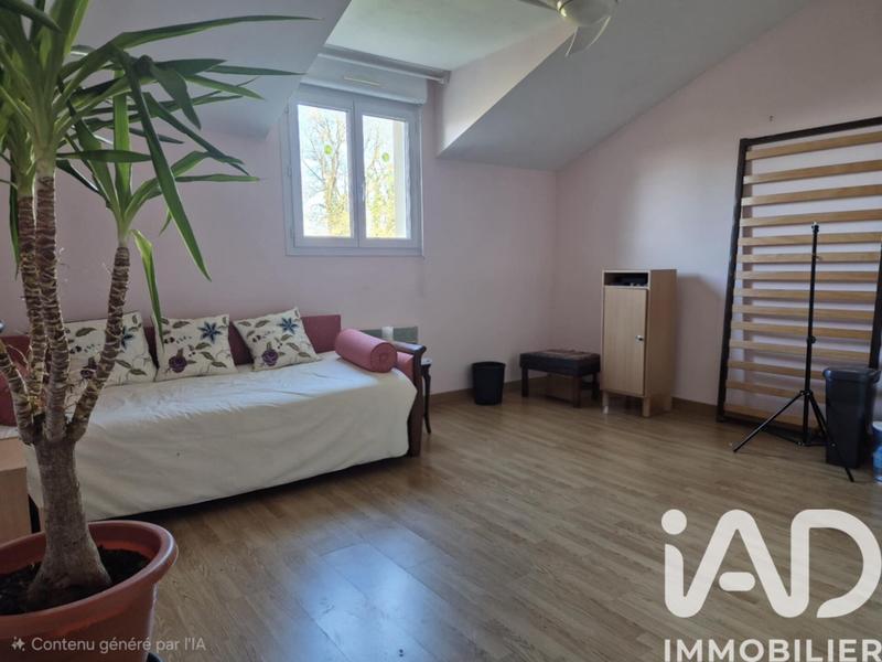 Maison - 189 m² - 8 pièces