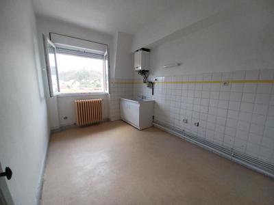 Appartement - 83 m² - 3 pièces