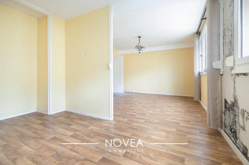 Appartement - 81 m² - 5 pièces