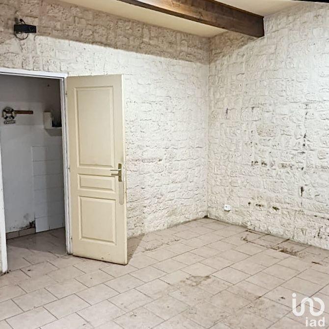 Local commercial - 210 m² - 2 pièces