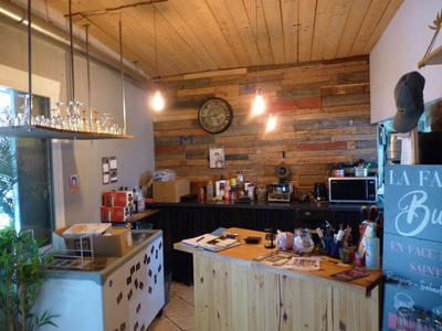 Local commercial - 54 m² - 2 pièces