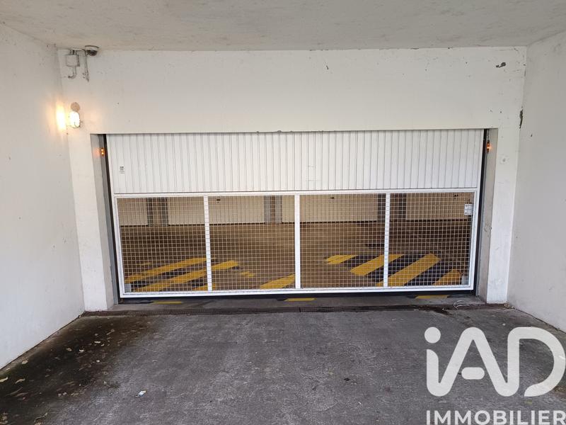 Parking - 16 m²