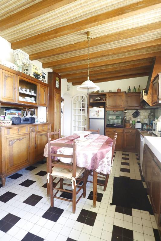 Maison de ville - 182 m² - 9 pièces
