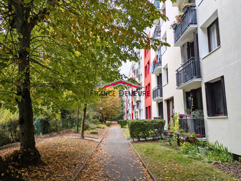 Appartement - 72 m² - 5 pièces