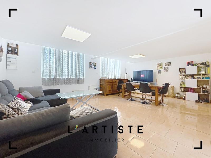 Duplex - 103 m² - 5 pièces