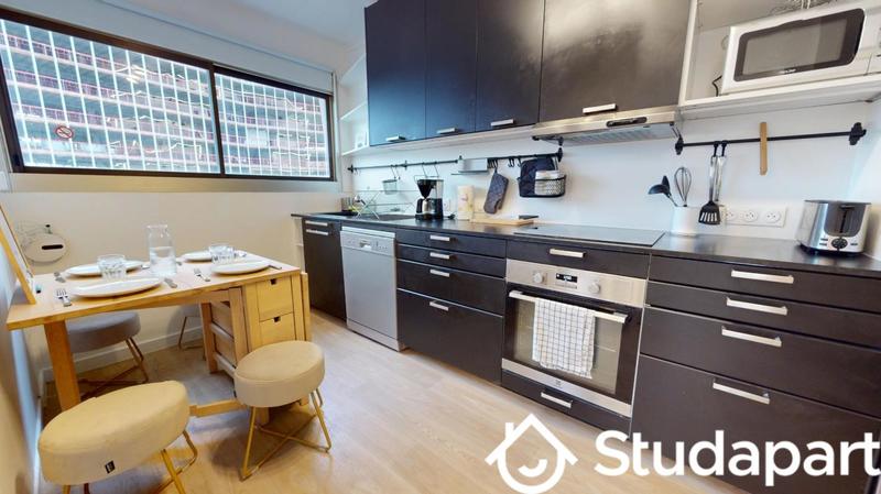 Chambre - 9 m² - 1 pièce