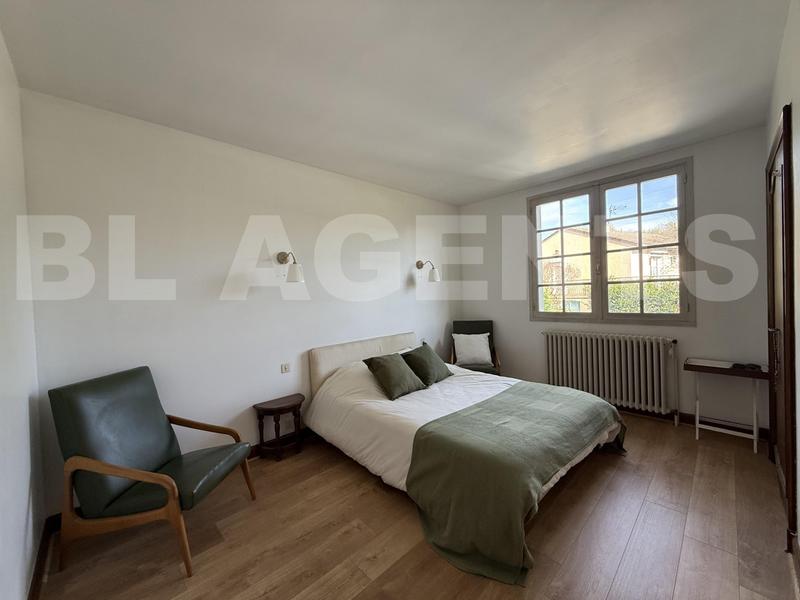 Maison traditionnelle - 86 m² - 4 pièces