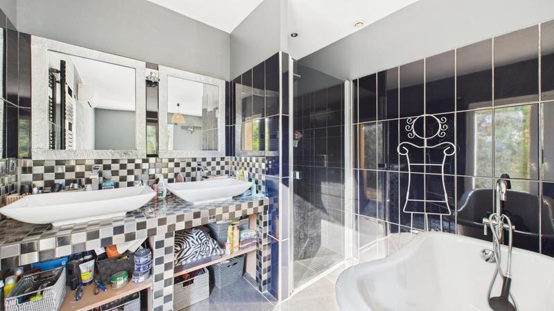 Maison - 155 m² - 5 pièces