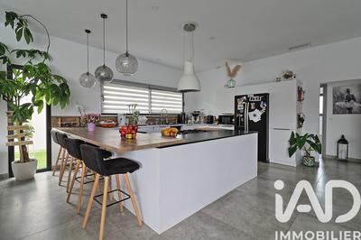 Maison - 130 m² - 4 pièces