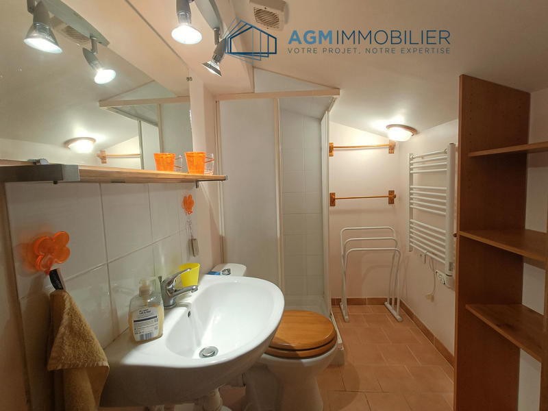 Villa - 104 m² - 6 pièces