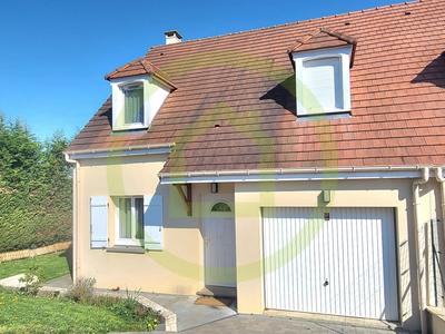 Maison - 81 m² - 4 pièces