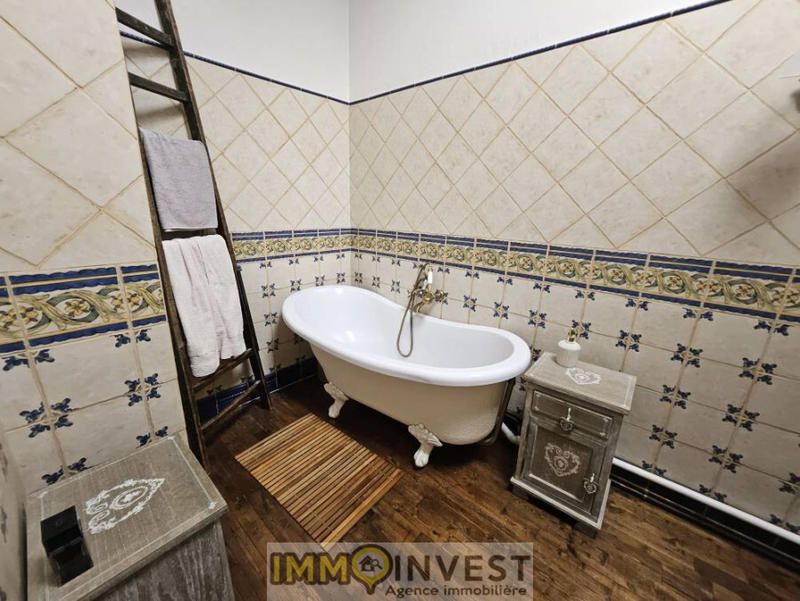 Appartement - 110 m² - 5 pièces