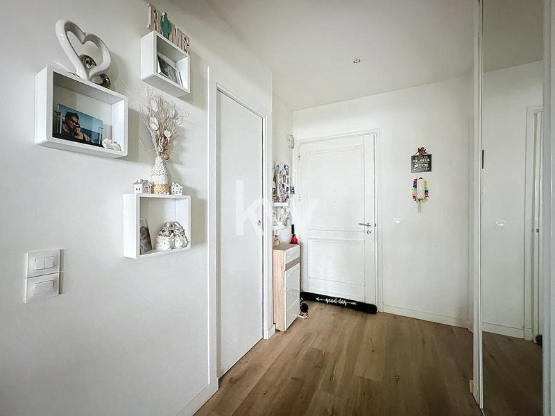 Appartement - 92 m² - 4 pièces